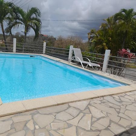 Zen'O Devilla Sainte-Anne  Bagian luar foto
