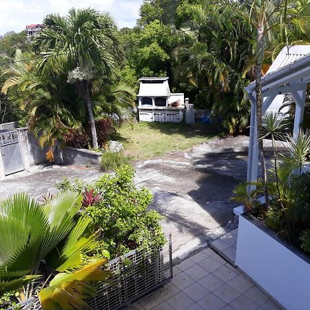 Zen'O Devilla Sainte-Anne  Bagian luar foto